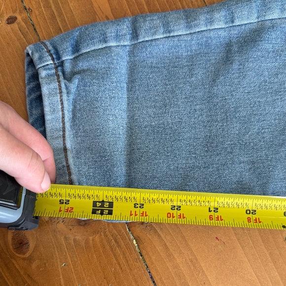 Men's Slim Fit Light Blue Jeans - Picture 2 of 9